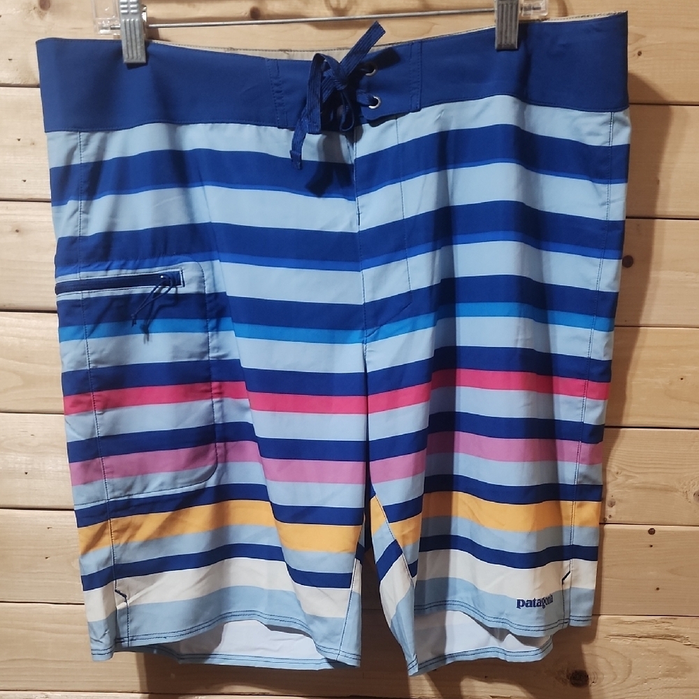 Patagonia Stretch Planning Board Shorts Size 36 NWOT Mens No Liner :)
